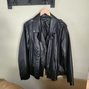 Ellos Plus size black faux leather jacket.